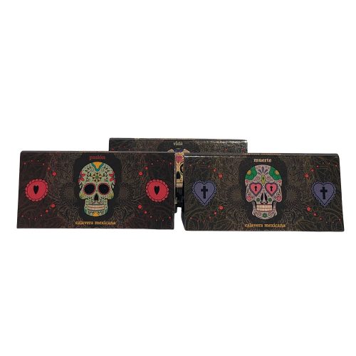 Alternative view of Snail Mexican Skulls Unbleached